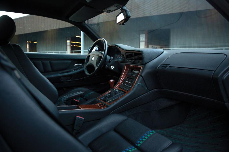 Интерьер Alpina B12 5.7 (E31) 1993 года  (фото 15 из 36)